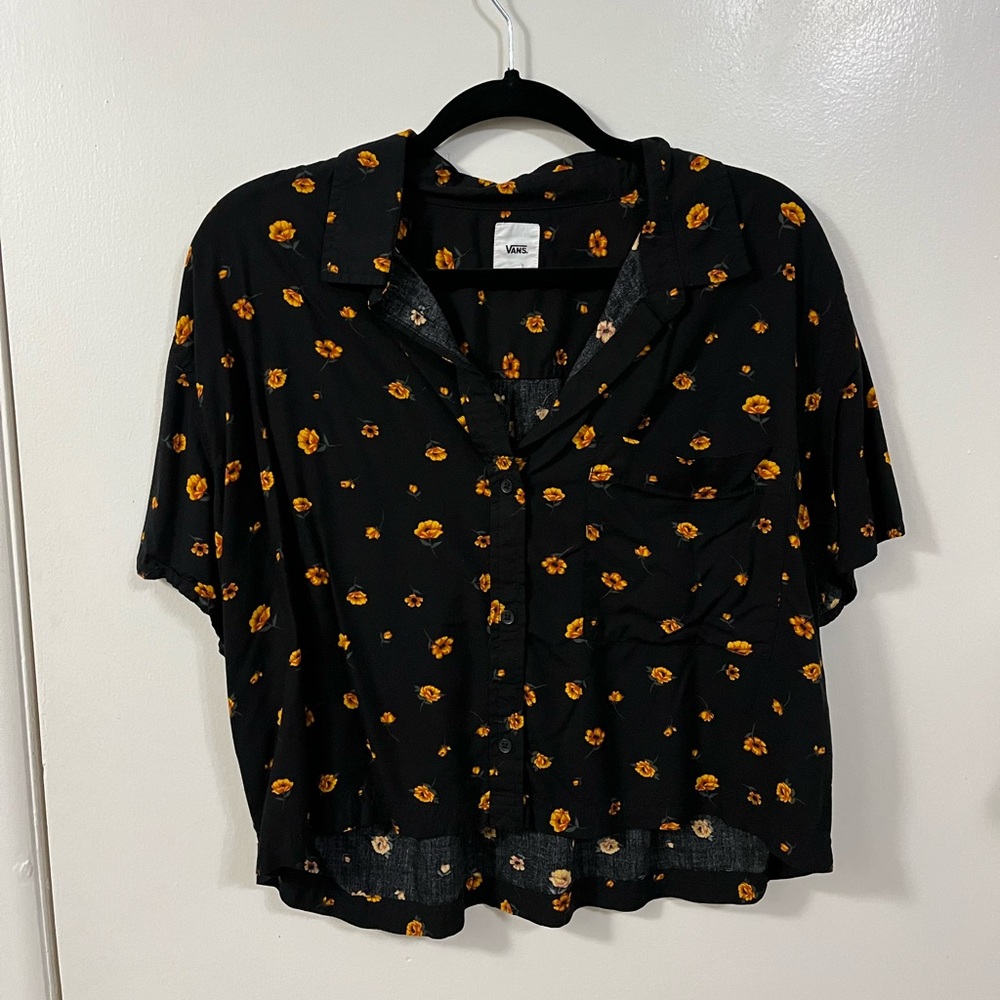 XL Vans Cropped button up